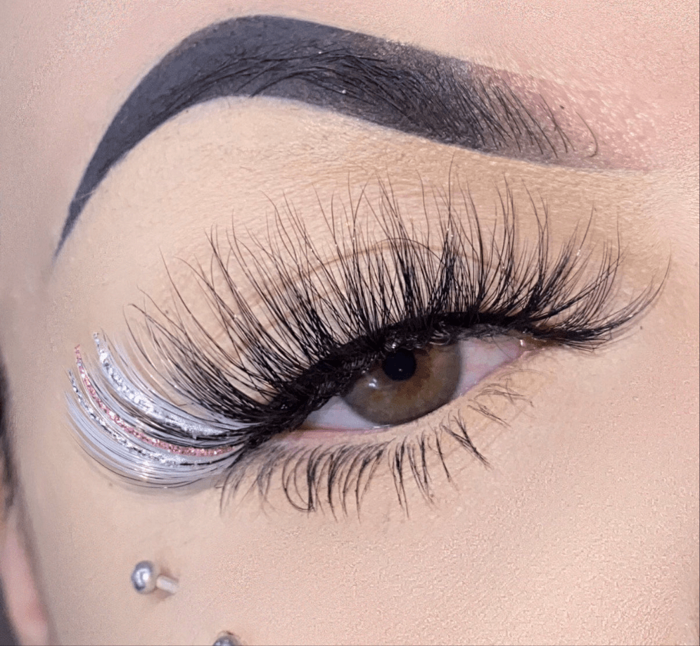 Silver Kiss Lashes