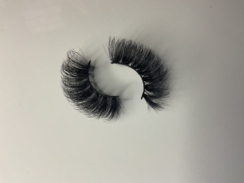 Khloe lashes