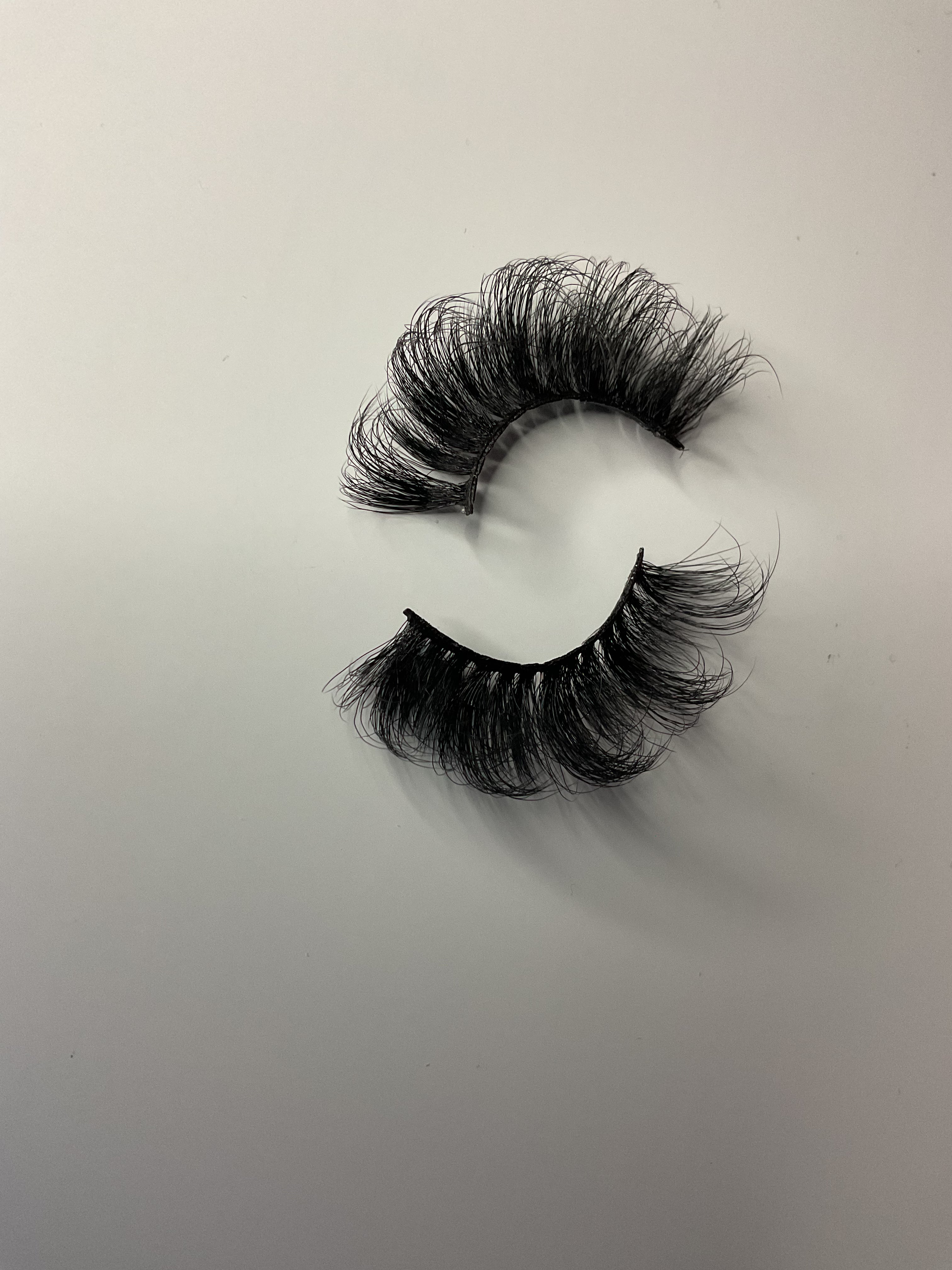 Tina 25 lashes